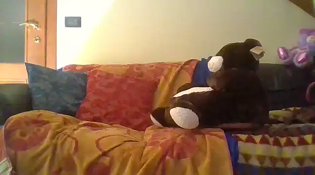 Snapshot of scorpionlady70 chatting on December 9, 11:03 pm scorpionlady70 online show from December 9, 11:03 pm