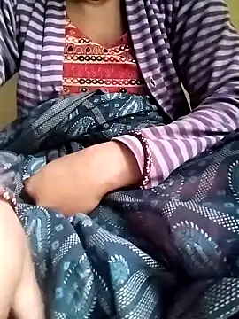 Snapshot of Cutkajal chatting on January 24, 1:56 am Cutkajal online show from January 24, 1:56 am