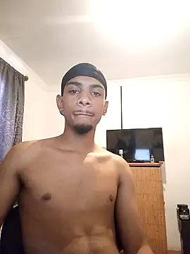 29YOURZ 28  online show from December 3, 8:16 am