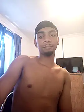 29YOURZ 28  online show from December 19, 11:29 am