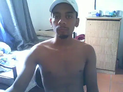 29YOURZ 28  online show from January 16, 11:15 am