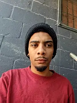 29YOURZ 28  online show from October 24, 9:28 am