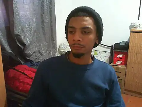 29YOURZ 28  online show from October 28, 9:57 am