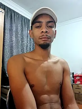 29YOURZ 28  online show from December 18, 4:51 am