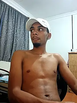 29YOURZ 28  online show from January 12, 6:46 pm