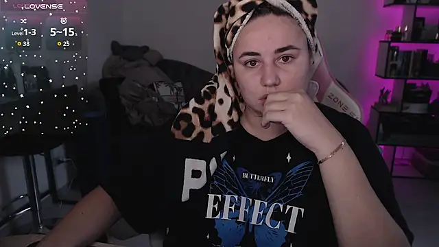 SexyWitch 666 online show from October 24, 6:43 am