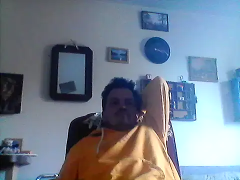 Snapshot of Bigpenis6y chatting on November 5, 2:17 pm Bigpenis6y online show from November 5, 2:17 pm