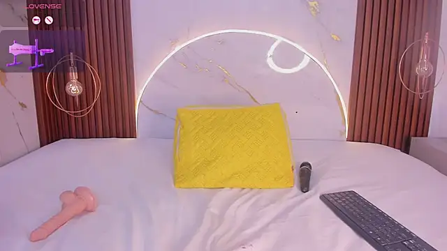 miamiller69 online show from March 16, 7:26 am