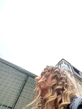 Daisyforyou online show from December 3, 12:06 pm