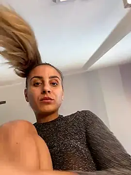 Daisyforyou online show from December 16, 8:09 am