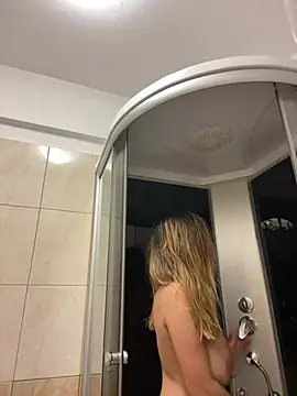 Daisyforyou online show from January 27, 8:07 am