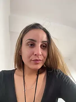 Daisyforyou online show from February 6, 9:00 am