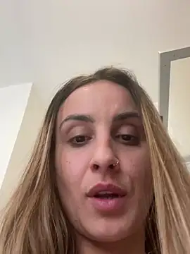 Daisyforyou online show from March 8, 6:10 am