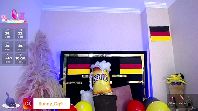 Snapshot of Bunny_O chatting on September 29, 9:19 pm Bunny O online show from September 29, 9:19 pm