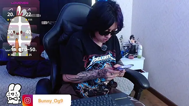 Bunny O online show from May 27, 11:57 pm
