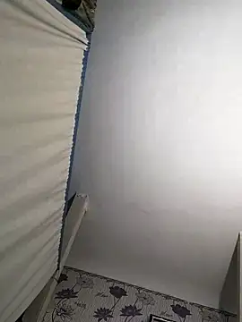 SweetLeila40 online show from March 12, 12:10 am