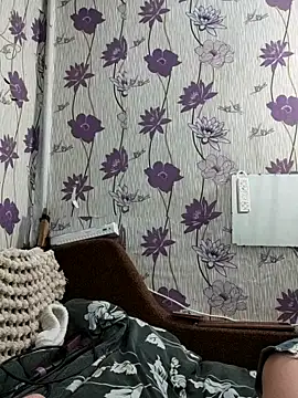 SweetLeila40 online show from March 16, 12:34 am