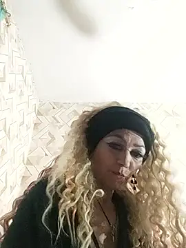 SweetLeila40 online show from January 14, 10:36 pm