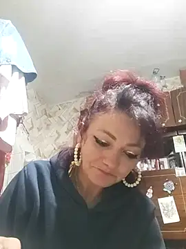 Snapshot of SweetLeila40 chatting on June 12, 11:46 pm SweetLeila40 online show from June 12, 11:46 pm
