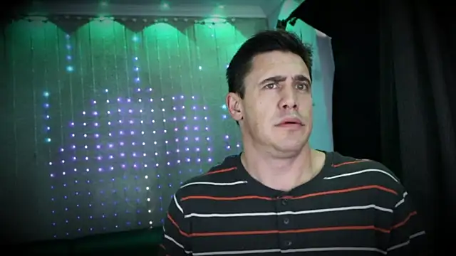 DamienSliick online show from April 11, 8:57 pm