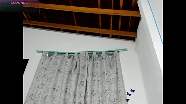 Snapshot of Laila_Laly chatting on July 12, 3:25 pm Laila Laly online show from July 12, 3:25 pm