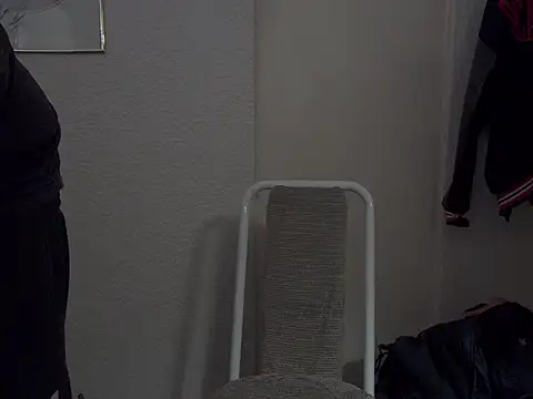 Snapshot of 6igsticc9inch chatting on March 6, 11:53 pm 6igsticc9inch online show from March 6, 11:53 pm