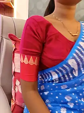yhona darling online show from May 20, 11:49 am
