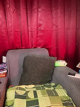 Hot Urvi online show from April 19, 2:05 pm