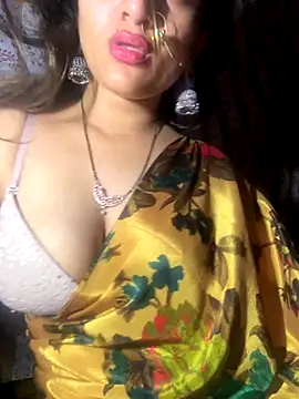 Snapshot of pikaindian chatting on October 17, 5:48 pm pikaindian online show from October 17, 5:48 pm