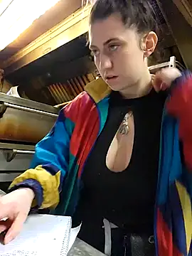 lavenderdelights online show from January 3, 11:55 pm