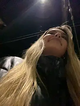 Snapshot of Odett_ chatting on January 31, 2:37 am Odett online show from January 31, 2:37 am