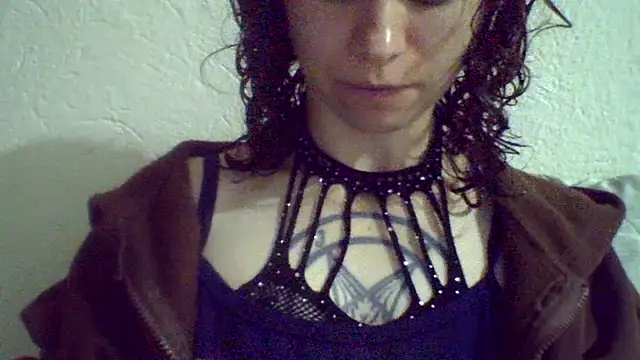 CELEna098rs707 online show from April 15, 5:25 am