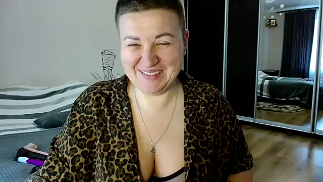 Annet1912 online show from September 11, 7:52 am