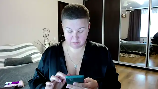 Annet1912 online show from October 27, 8:40 am