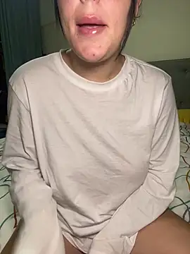 lilylush24 online show from March 23, 5:21 am