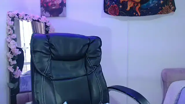 yulieth anamar online show from January 16, 9:41 pm