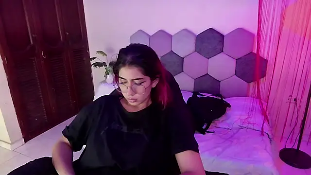 Horny tgn online show from March 14, 6:24 pm