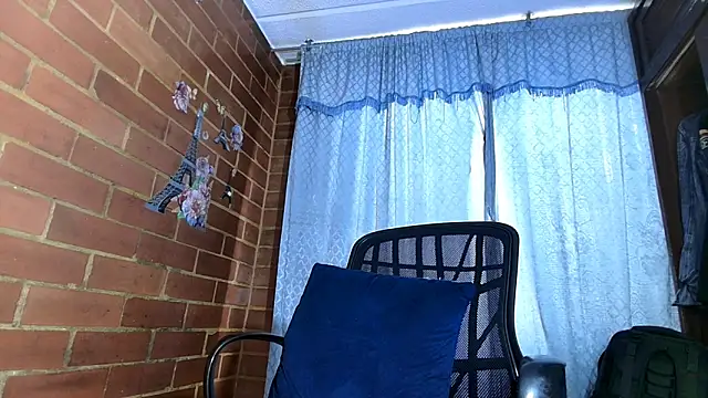 ValeriaLacrozee online show from February 21, 7:43 pm