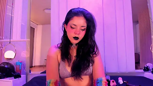 ivannabellini online show from March 21, 1:58 pm