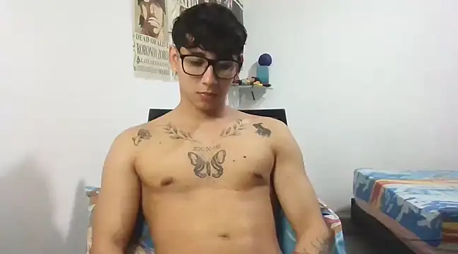 Dillom420 online show from March 8, 5:07 am