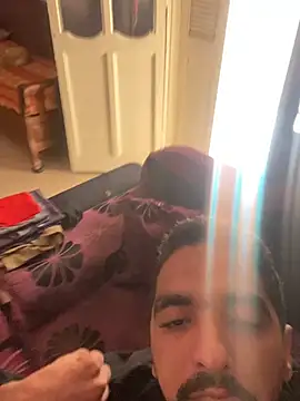 Snapshot of Xxxhalcon chatting on March 21, 9:47 am Xxxhalcon online show from March 21, 9:47 am