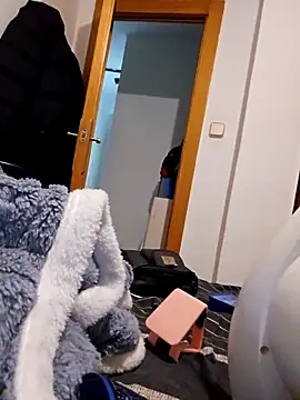 charlye inkkkk online show from December 15, 1:32 am