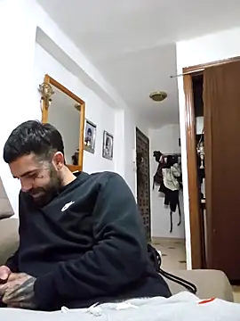 Snapshot of charlye_inkkkk chatting on February 10, 6:56 pm charlye inkkkk online show from February 10, 6:56 pm