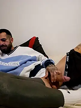 Snapshot of charlye_inkkkk chatting on February 14, 2:41 am charlye inkkkk online show from February 14, 2:41 am