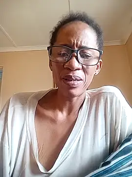 bustybillies online show from December 19, 5:47 am