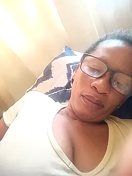 Snapshot of bustybillies chatting on February 20, 4:53 am bustybillies online show from February 20, 4:53 am