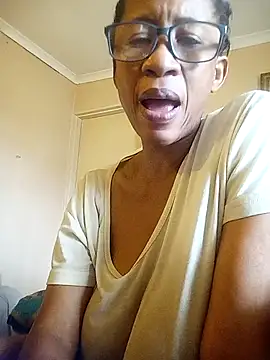 Snapshot of bustybillies chatting on March 21, 8:30 am bustybillies online show from March 21, 8:30 am