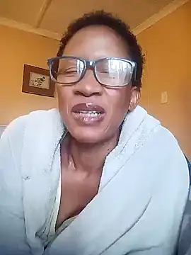 Snapshot of bustybillies chatting on March 22, 12:41 pm bustybillies online show from March 22, 12:41 pm