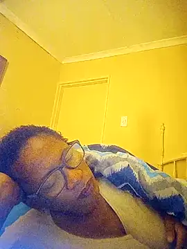 Snapshot of bustybillies chatting on March 23, 2:37 am bustybillies online show from March 23, 2:37 am