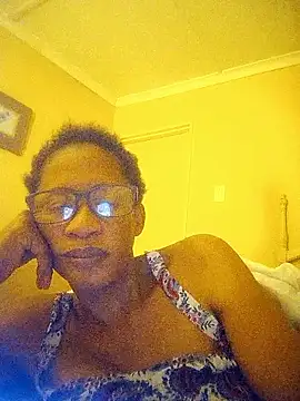 Snapshot of bustybillies chatting on April 2, 4:48 pm bustybillies online show from April 2, 4:48 pm